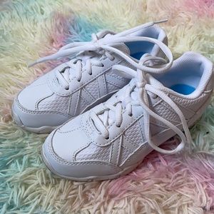 Girls SmartFit cheer shoes. Worn once for pics